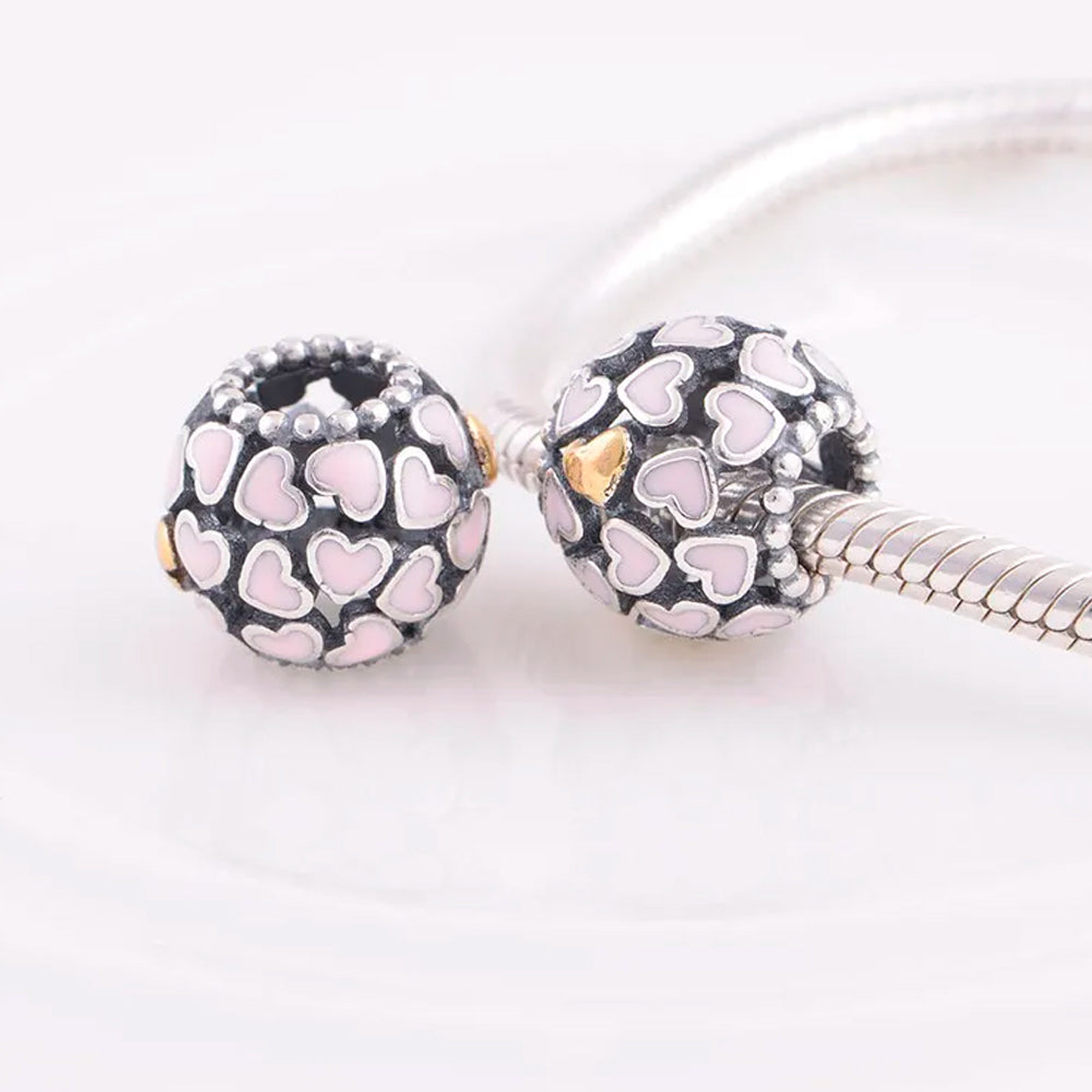 Charm Dije Pandora Original para Mujer 791283EN40 Abundancia de Amor con Esmalte Rosa 4