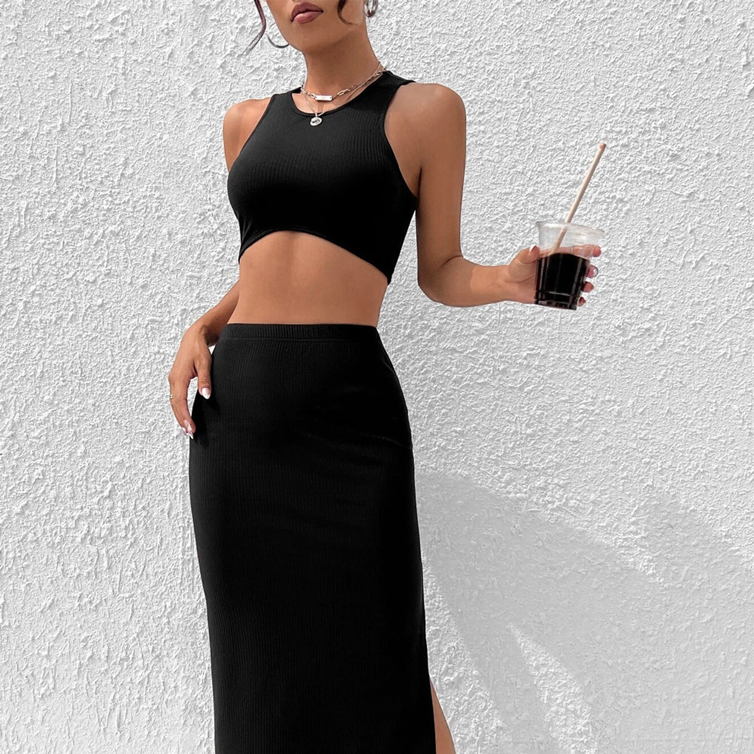 Shein Ezwear Top Tank Crop Y Falda con abertura de Muslo Color Negro Talla S 4