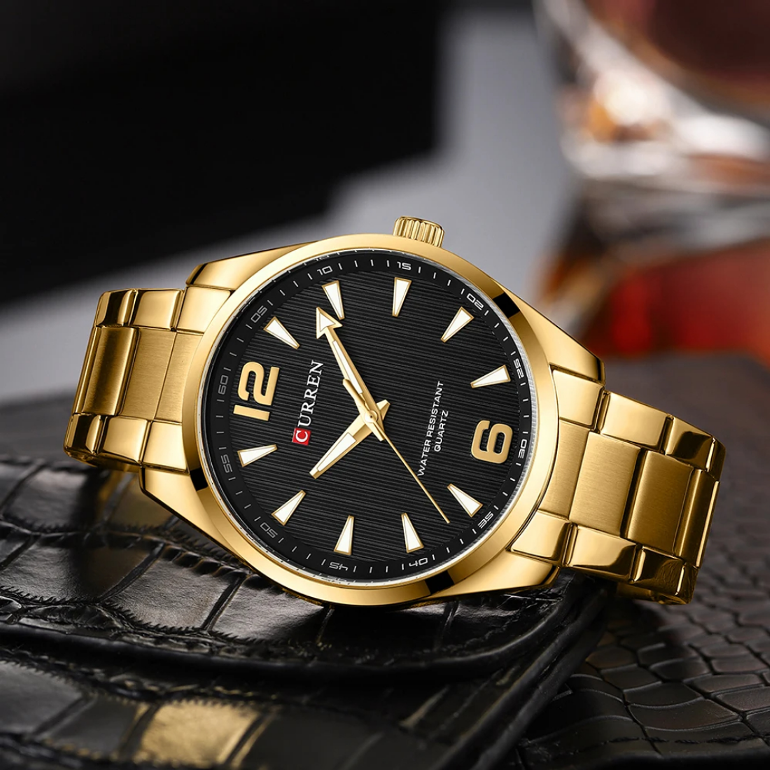 Reloj Análogo Curren Original KREd711801 para Hombre Acero Color Dorado 5