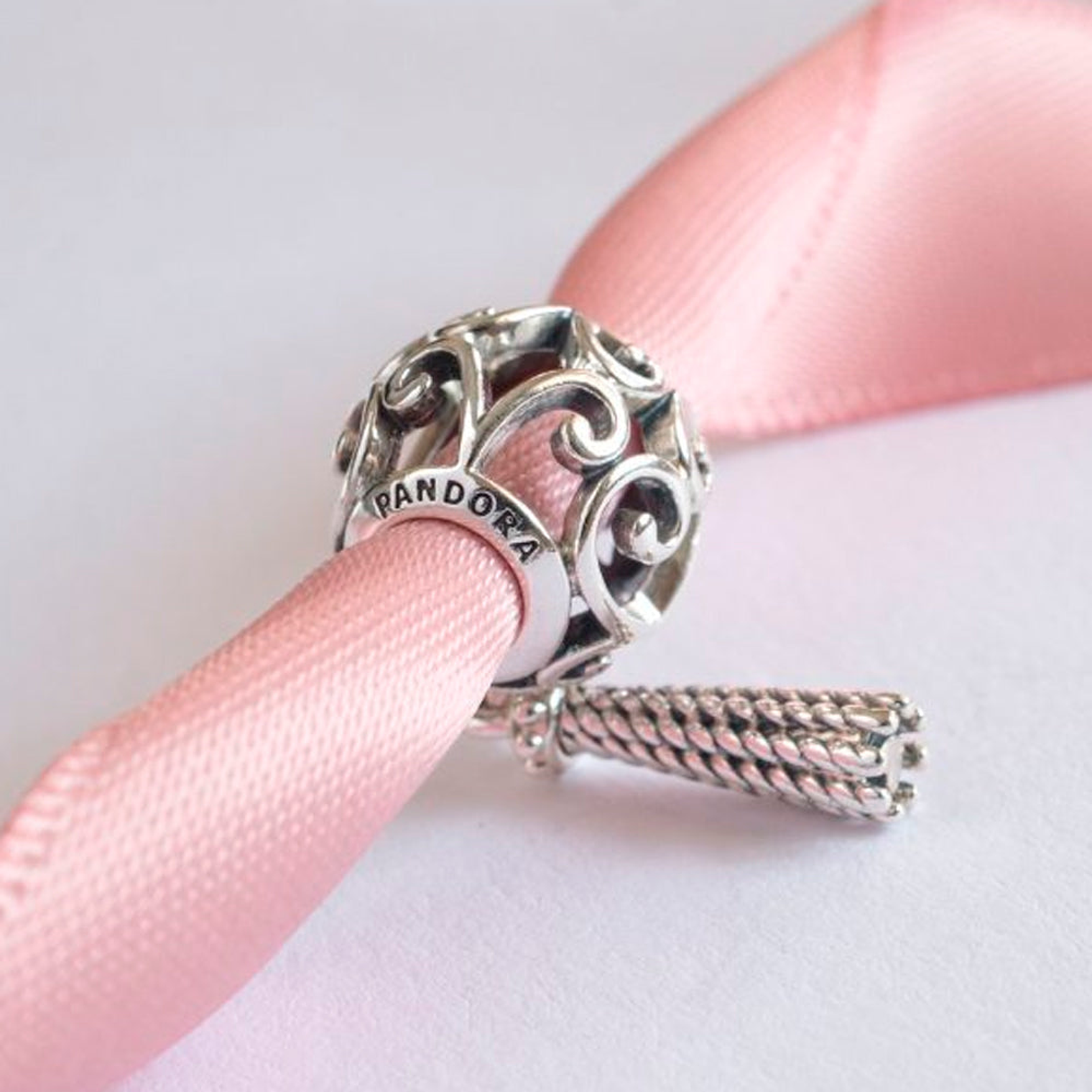 Charm Pandora Original para Mujer 797037 Enchanted Heart Tassel Sterling s925 5