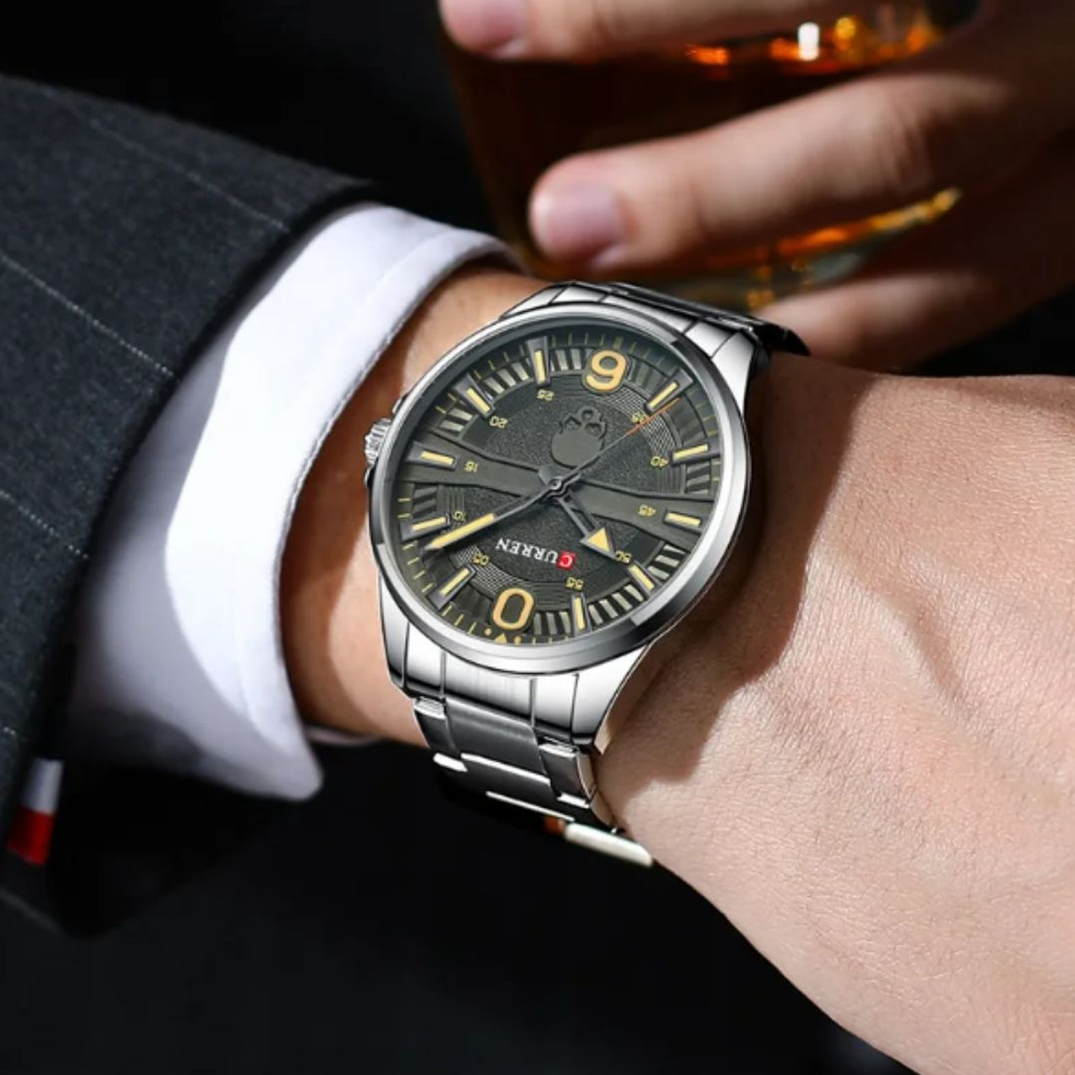 Reloj Análogo Curren Original KREd240212 para Hombre Acero Color Plateado 5