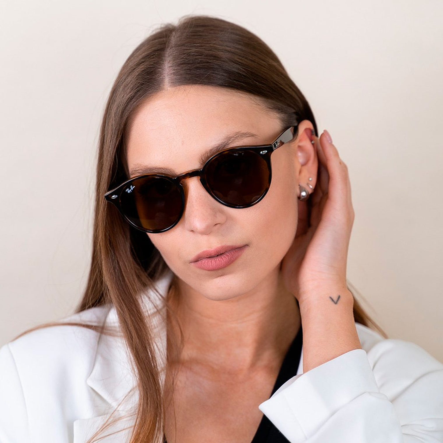 Lentes de Sol Ray Ban Highstreet Round RB2180 710/73 Color Habana Talla 49mm 6