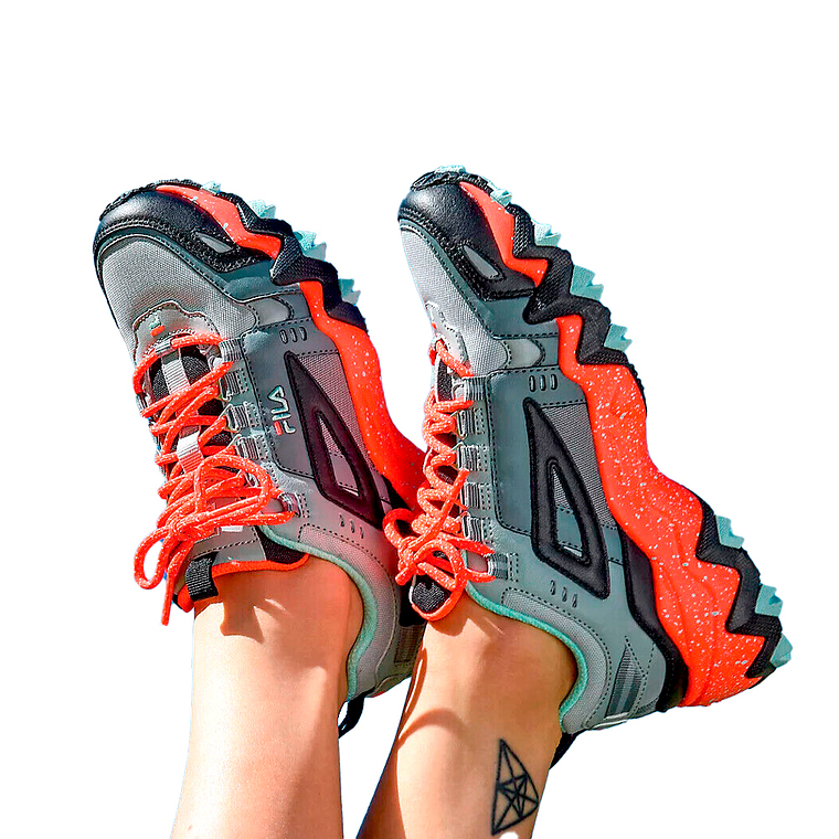 Zapatillas Deportivas Fila Mujer Oakmont tr urbano 5JM01249-082 Gris 4