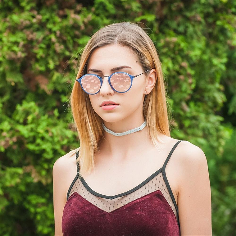 Lentes de Sol Ray Ban Round Icon Flat RB2447N 6254/7O Color Azul Talla 49mm 7