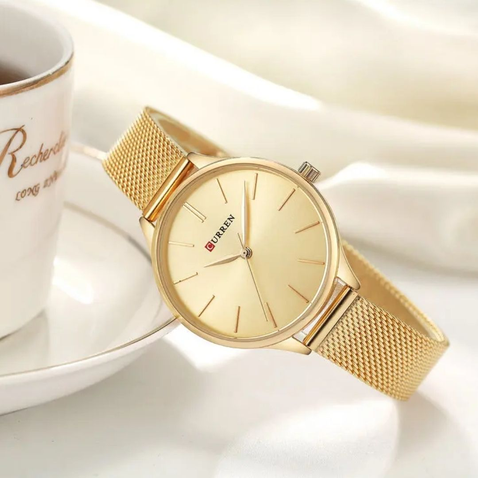 Reloj Análogo Curren Original KREb7318 para Mujer Acero Color Dorado 5