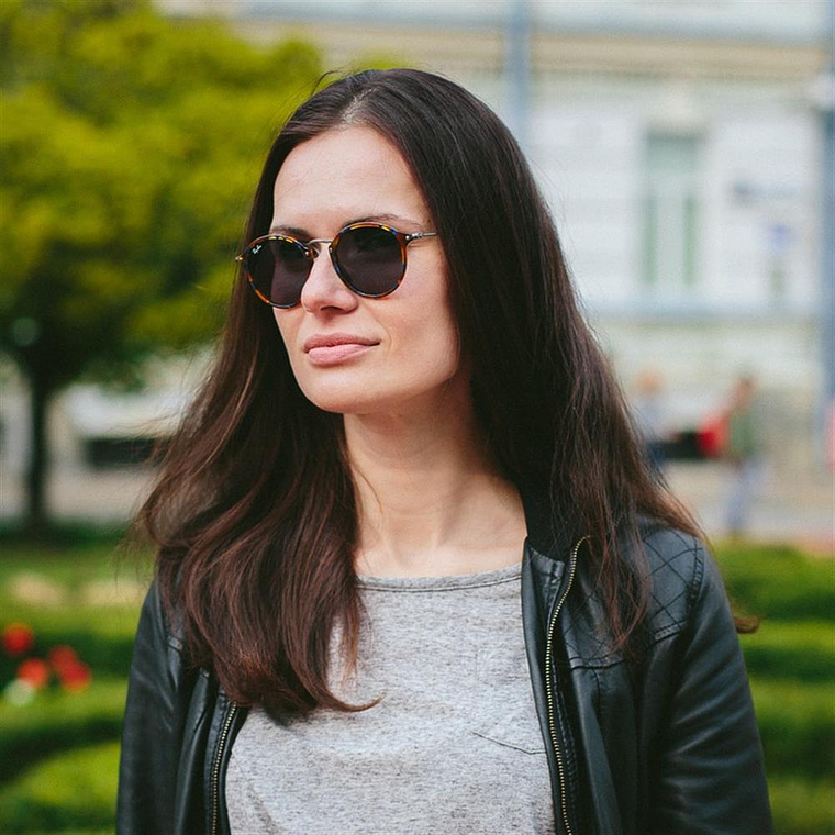 Lentes De Sol Ray Ban Round Icons RB2447 1158R5 Havana Talla 49mm 5