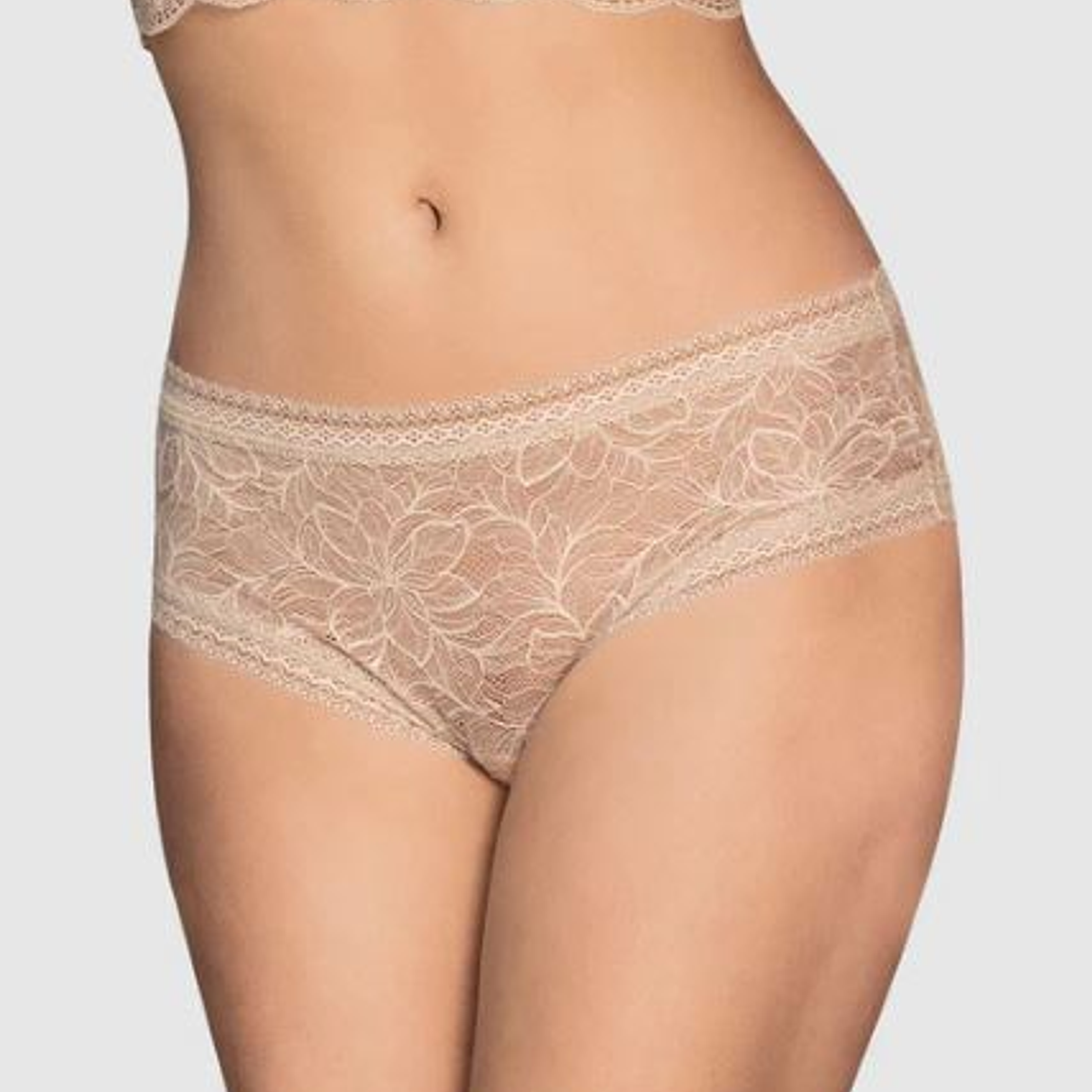 Calzón Leonisa Cachetero en Encaje Floral Color Beige Talla 