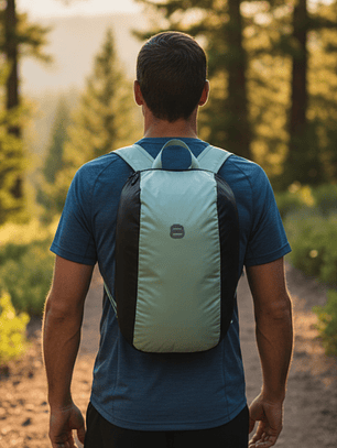 Mochila Forclaz Original 8560407 Compact 100 10 L Color Verde Agua 10L