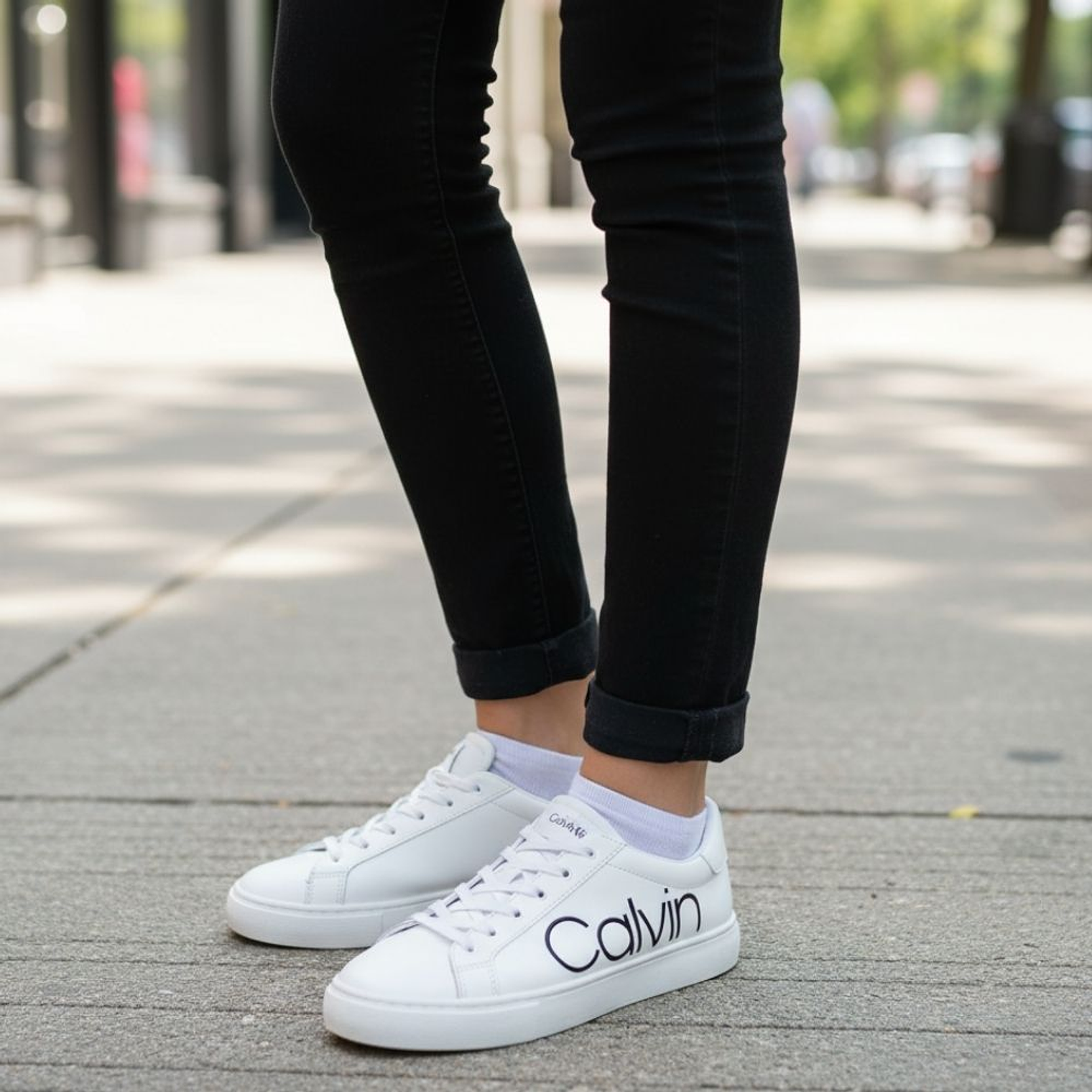 Zapatillas Urbanas Calvin Klein Modelo Cabre Color Blanco con Logo  4
