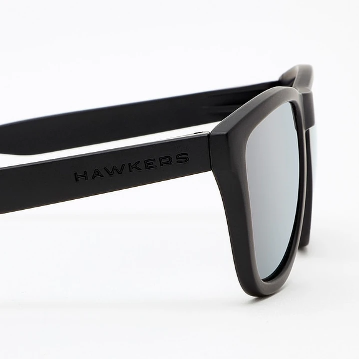 Lentes de Sol Hawkers One O18TR50 Negro Mate Gris Espejado Talla 54mm 4