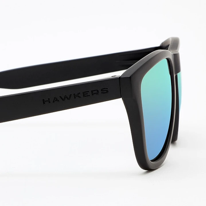Lentes de Sol Hawkers One O18TR02 Negro Mate Verde Espejado Talla 54mm 10