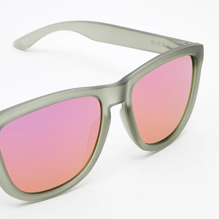 Lentes de Sol Hawkers One Gris Transparente OTR25 - Talla 54mm 4