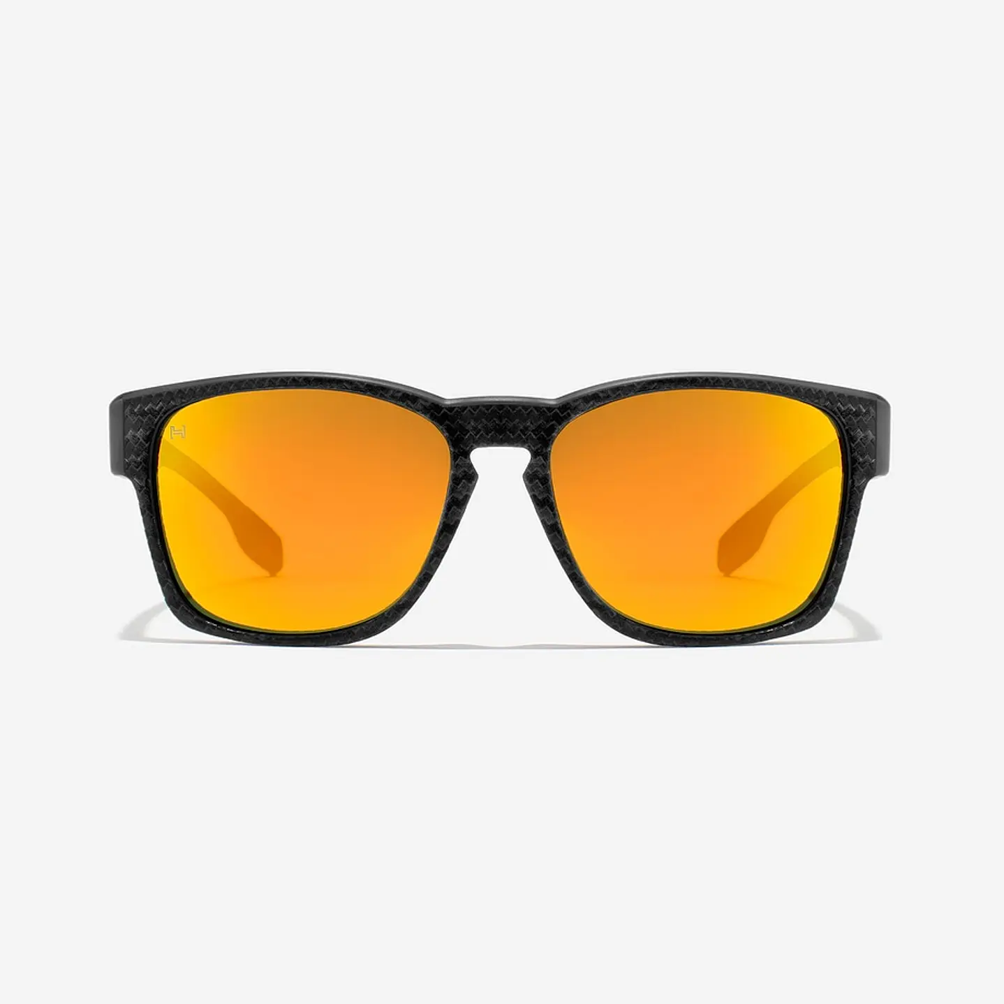 Lentes De Sol Polarizado Hawkers Core Raw Carbon Fiber Black Daylight HCRA25NOTP - Talla 56mm 4