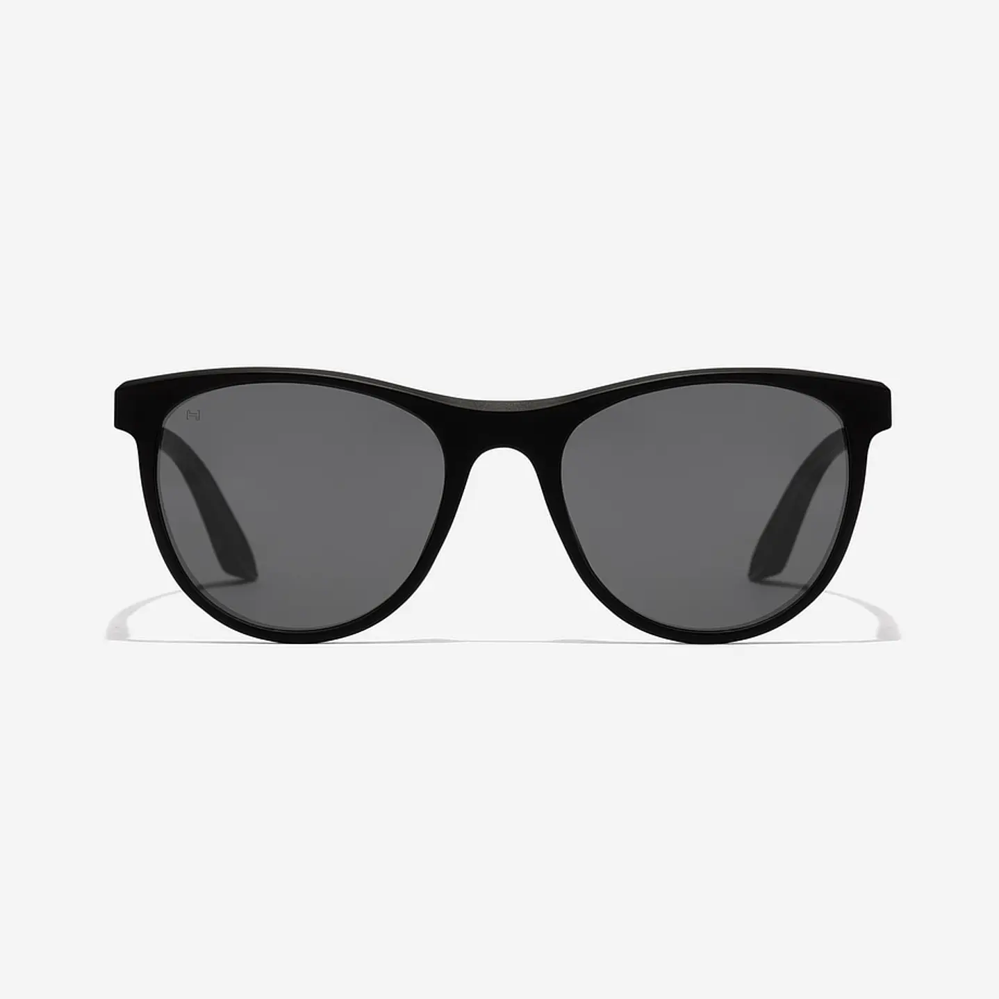 Lentes De Sol Polarizado Hawkers Trail  Black Dark HTRA24BBTP - Talla 53mm  4