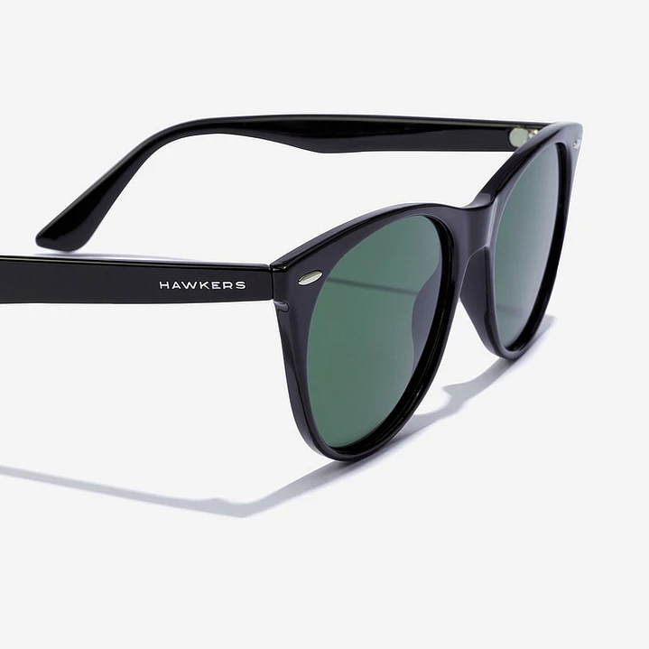 Lentes de Sol Polarizado Hawkers Harlow Black Verde HHAR22BETP - Talla 54mm 4
