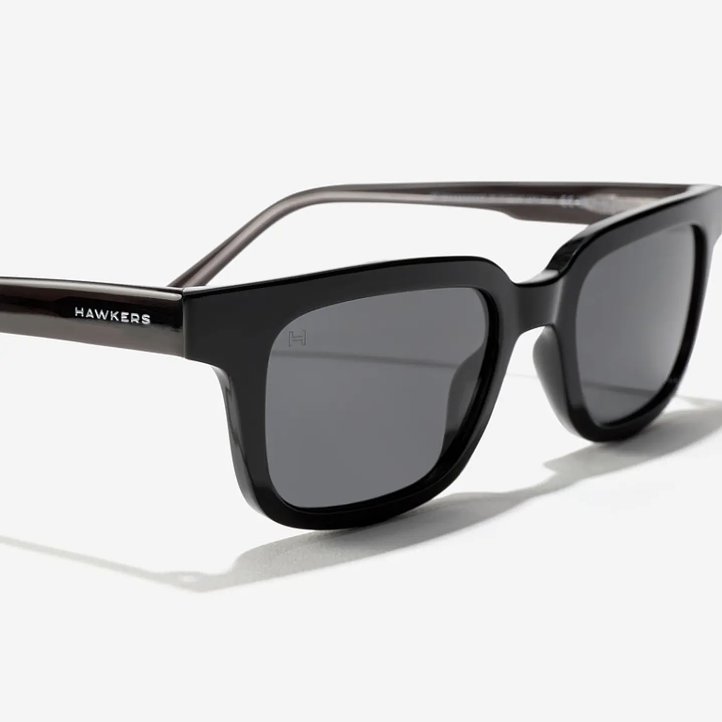 Lentes de Sol Hawkers Covent Black Dark Eco HCOV26BBR0 - Talla 51mm 4