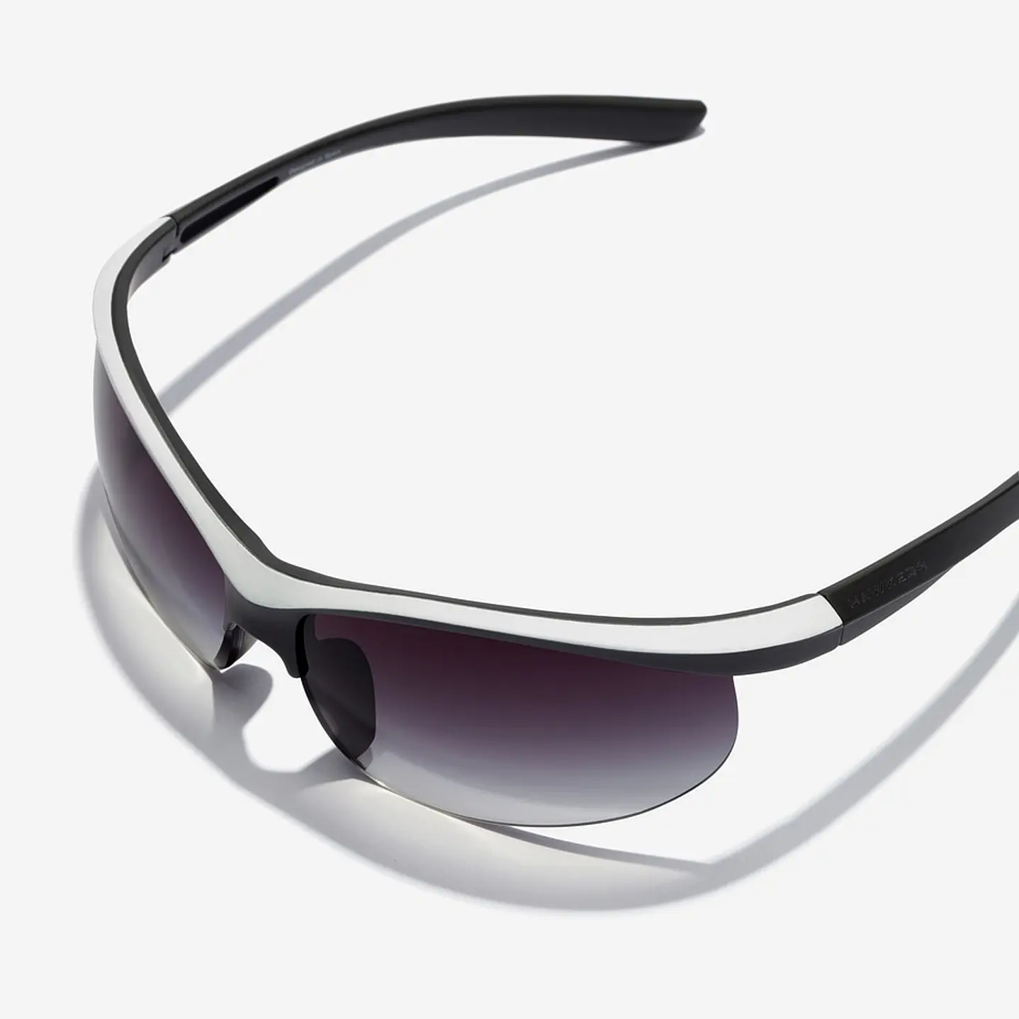 Lentes de Sol Deportivo Hawkers Radiante HRAD24HGT0 Blanco Negro -Talla 69mm 9