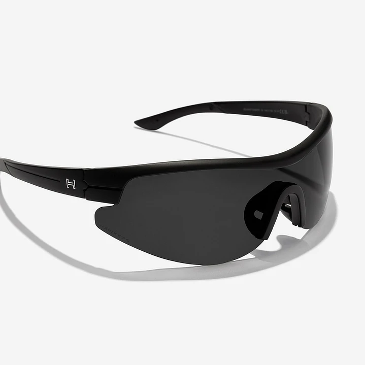 Lentes de Sol Deportivo Polarizado Hawkers Active HACT24BBTP Negro - Talla 145mm 8