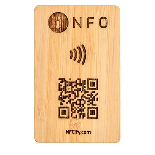 QRs para Reviews | Contactless em madeira | Loja online 