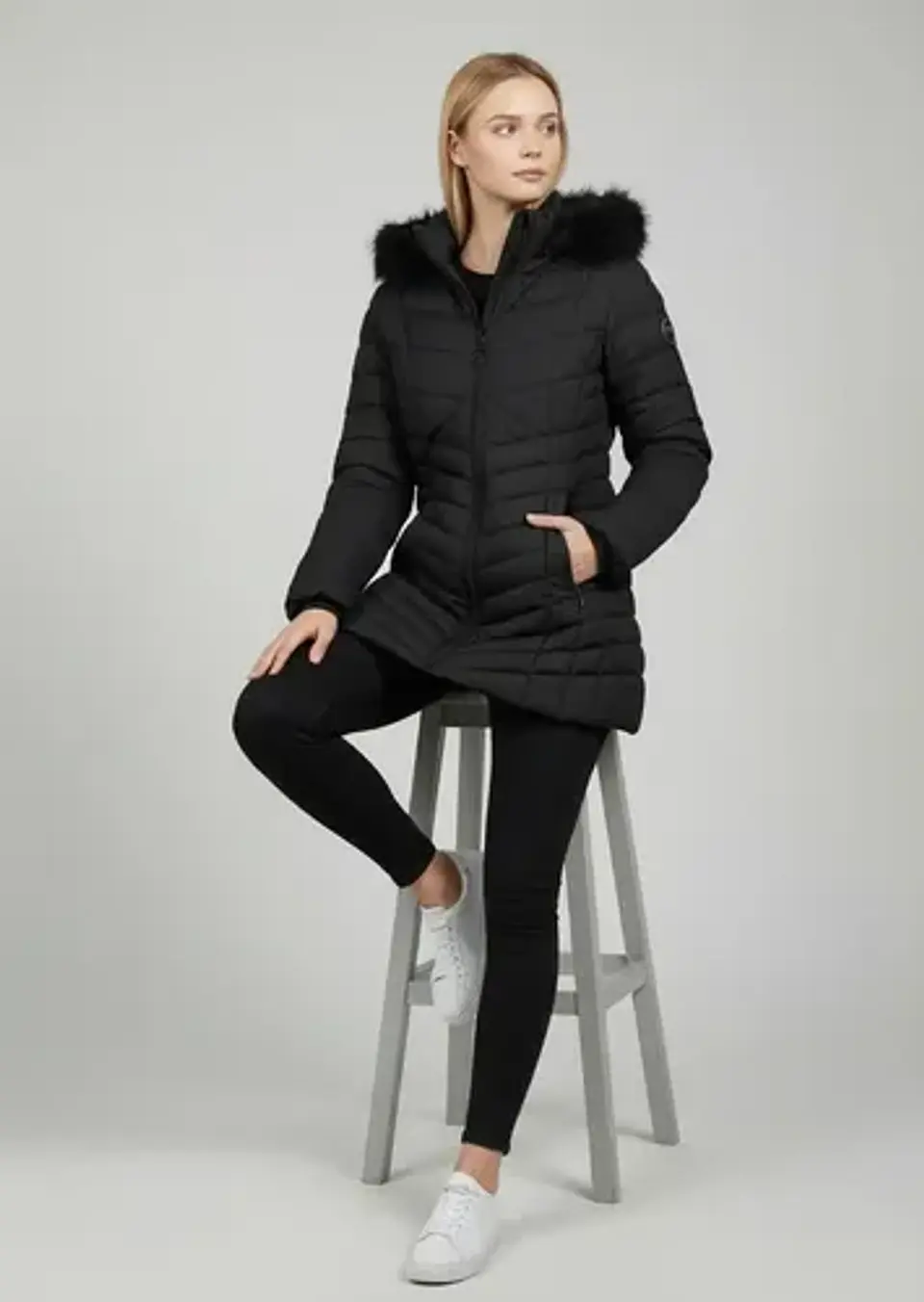 Parka O Chaqueta Larga De Dama Negras Impermeable Térmico 4