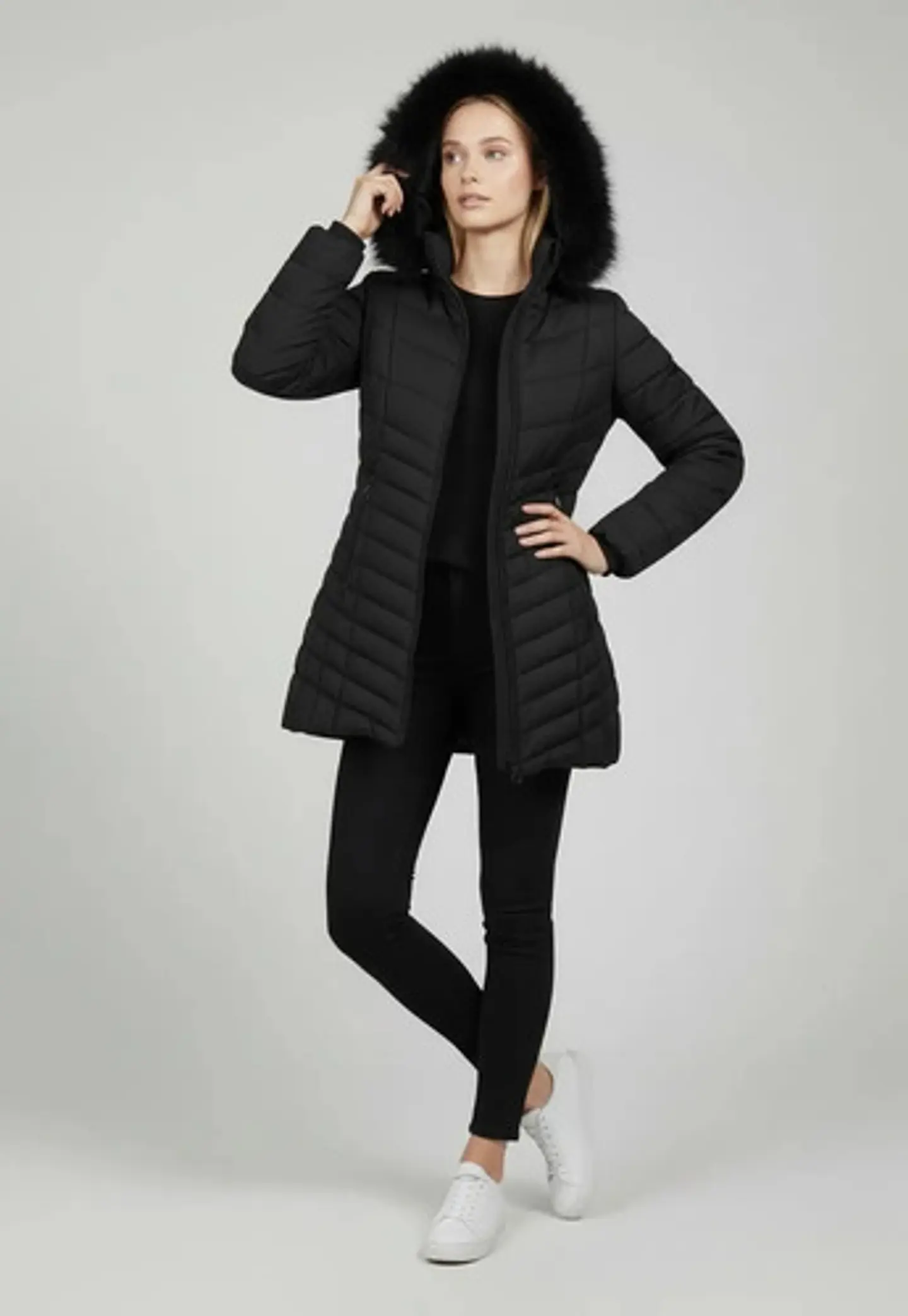 Parka O Chaqueta Larga De Dama Negras Impermeable Térmico 3