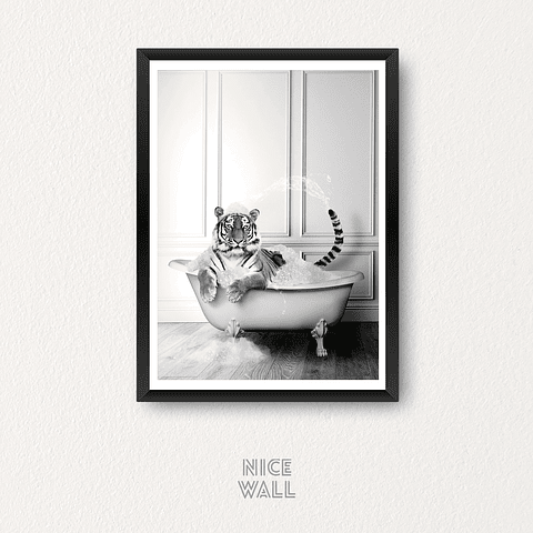 Cuadro Tigre Bañera Blanco & Negro