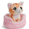 Little Paws | Gato laranja listado em cesto rosa, 12cm
