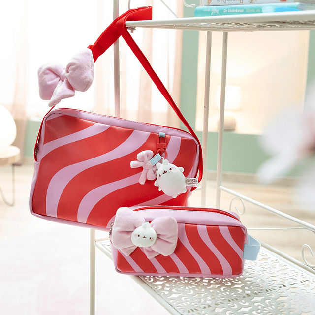 MOLANG I-2026- Estojo Molang retangular,9X19X6cm