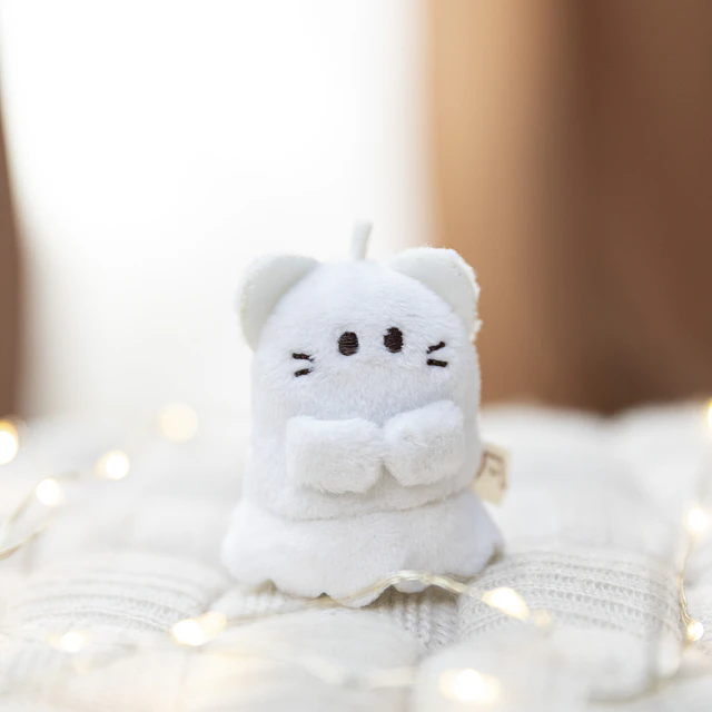 Mymochi Cosy Creepers | Gato Angy fantasma, 5cm c/ header