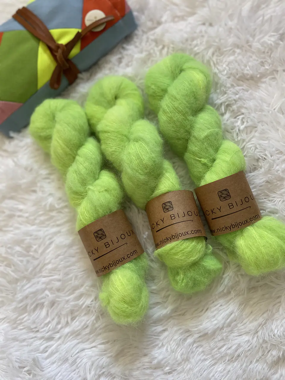 Clarita Tipo Mohair - Verde Manzana 2