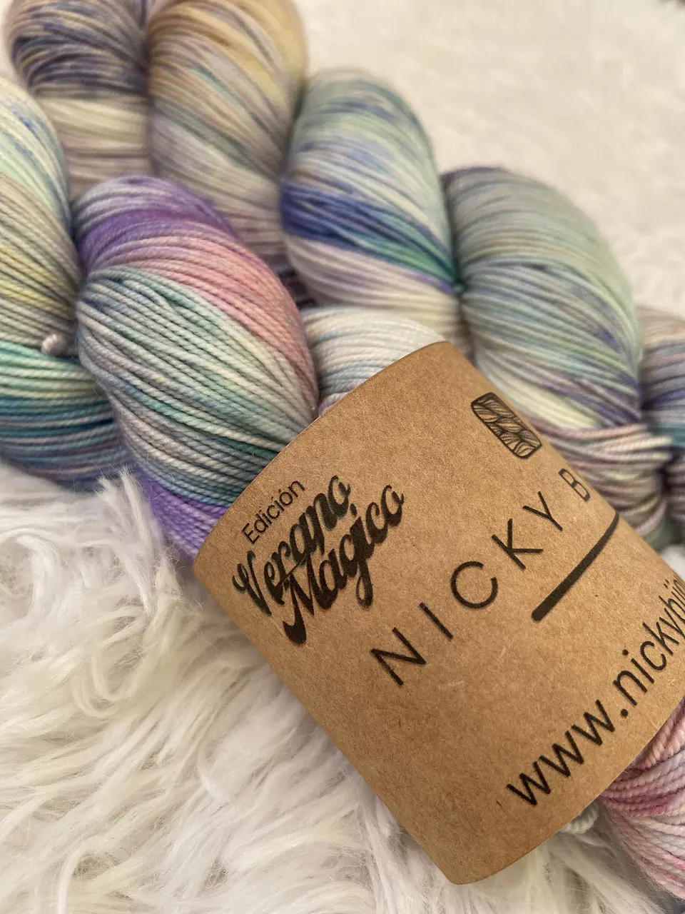 Acuario - Colección Verano Mágico - Merino 100% Superwash 4