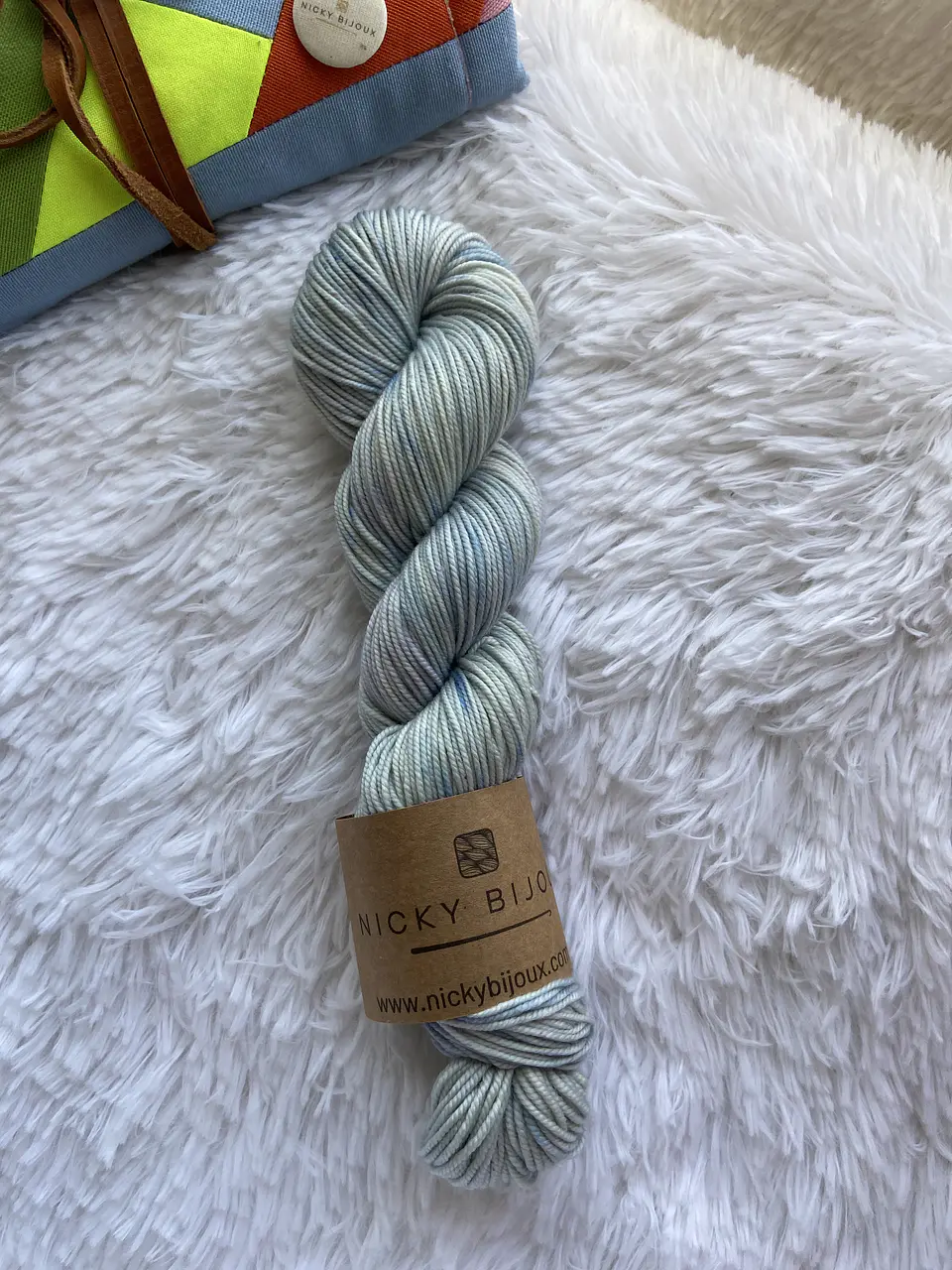 Merino Superwash DK - Neblina 2