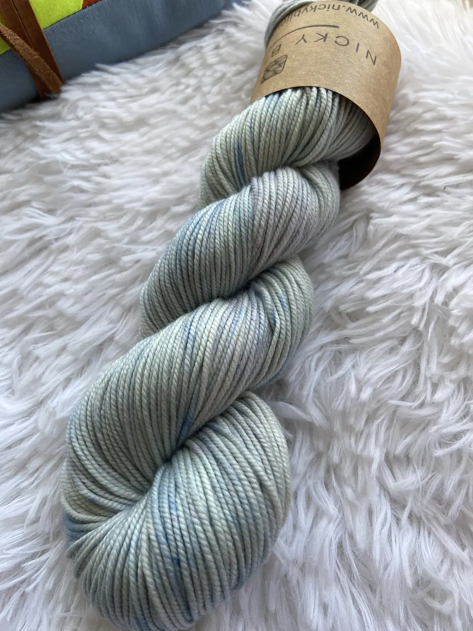 Merino Superwash DK - Neblina 4