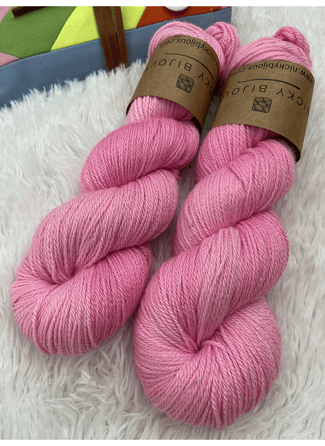 Merino Seda Fingering - Rosa Barbie Flúor 