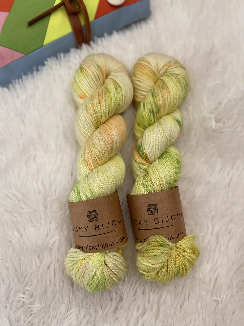 Merino Seda Fingering - Pastizal  2