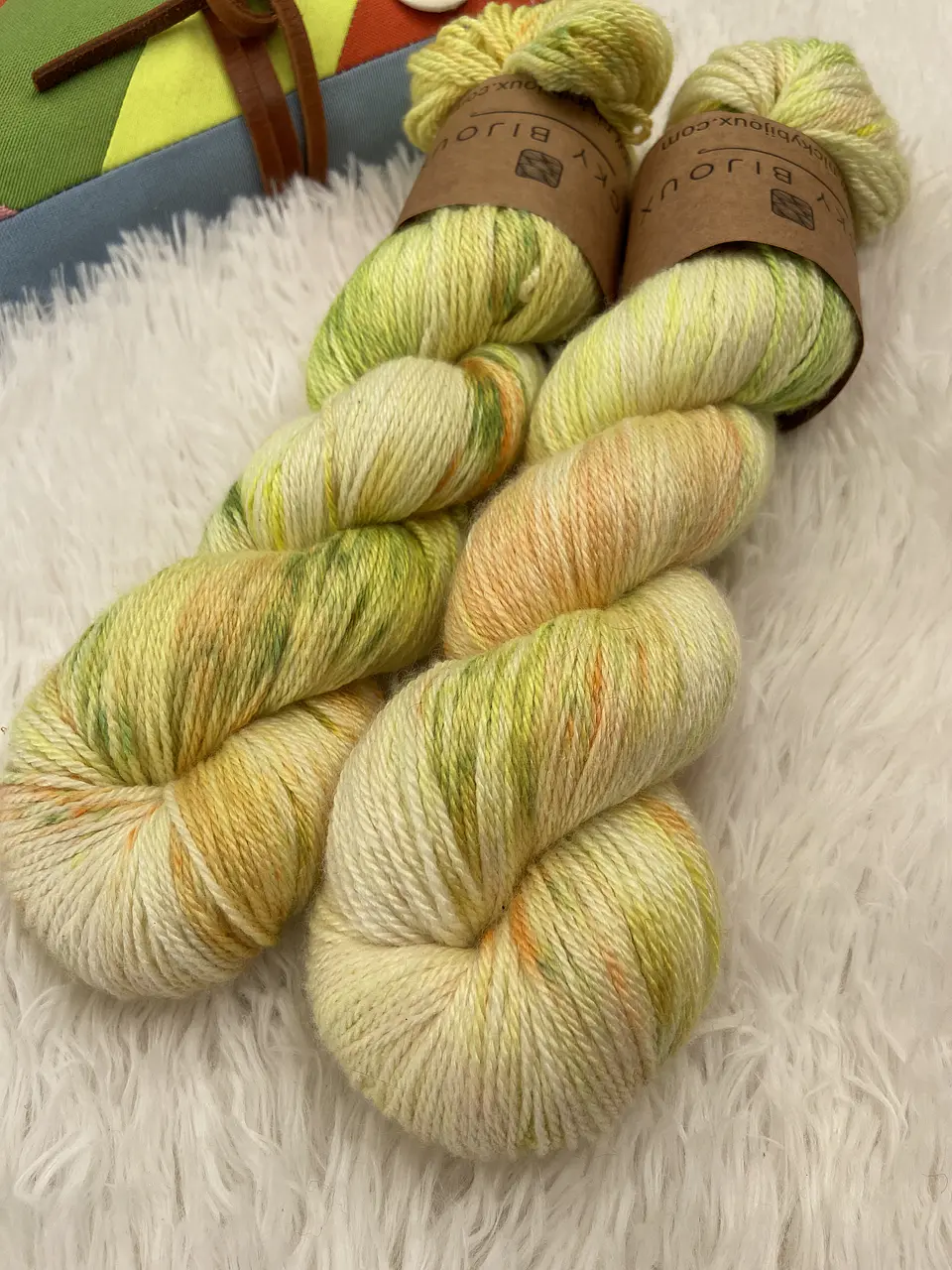 Merino Seda Fingering - Pastizal  4