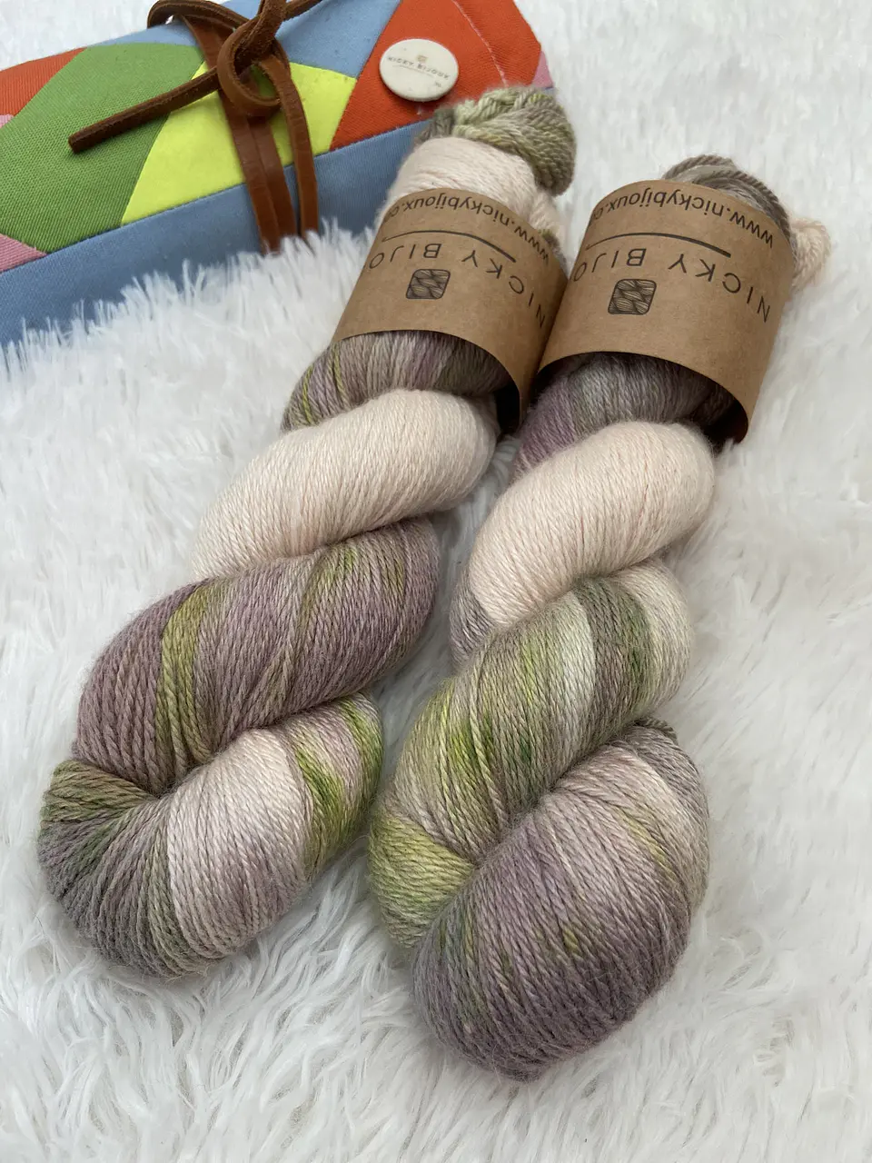 Merino Seda Fingering - Pantano 4