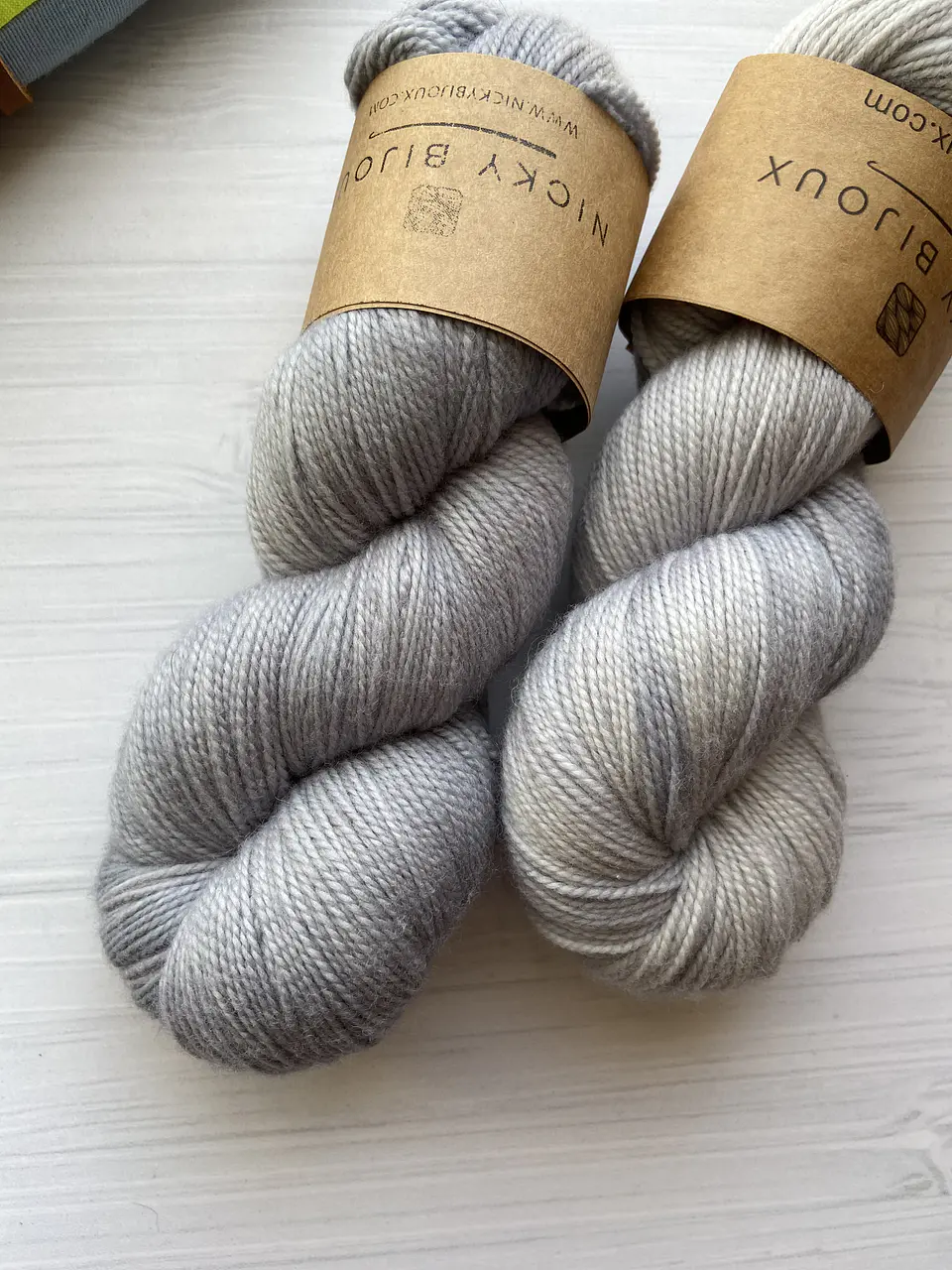 Merino Pura 100% Fingering - Gris Claro  3