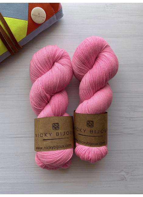 Merino Pura 100% Fingering - Rosado Fuerte