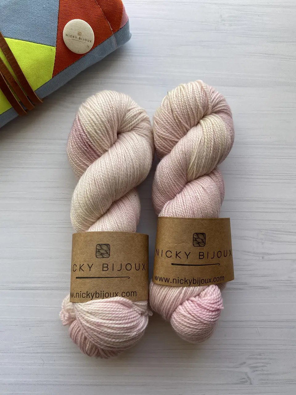 Merino Pura 100% Fingering - Rosa Pálido  2