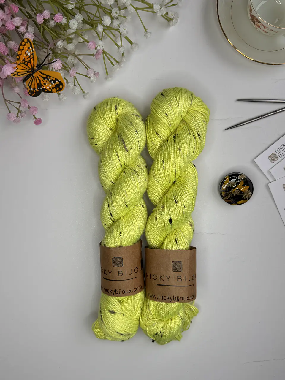 Merino Seda Tweed Fingering - Amarillo Flúor  1