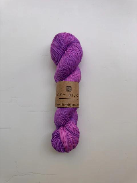 Merino Bijoux Fingering  - Purple Pop Flúor 