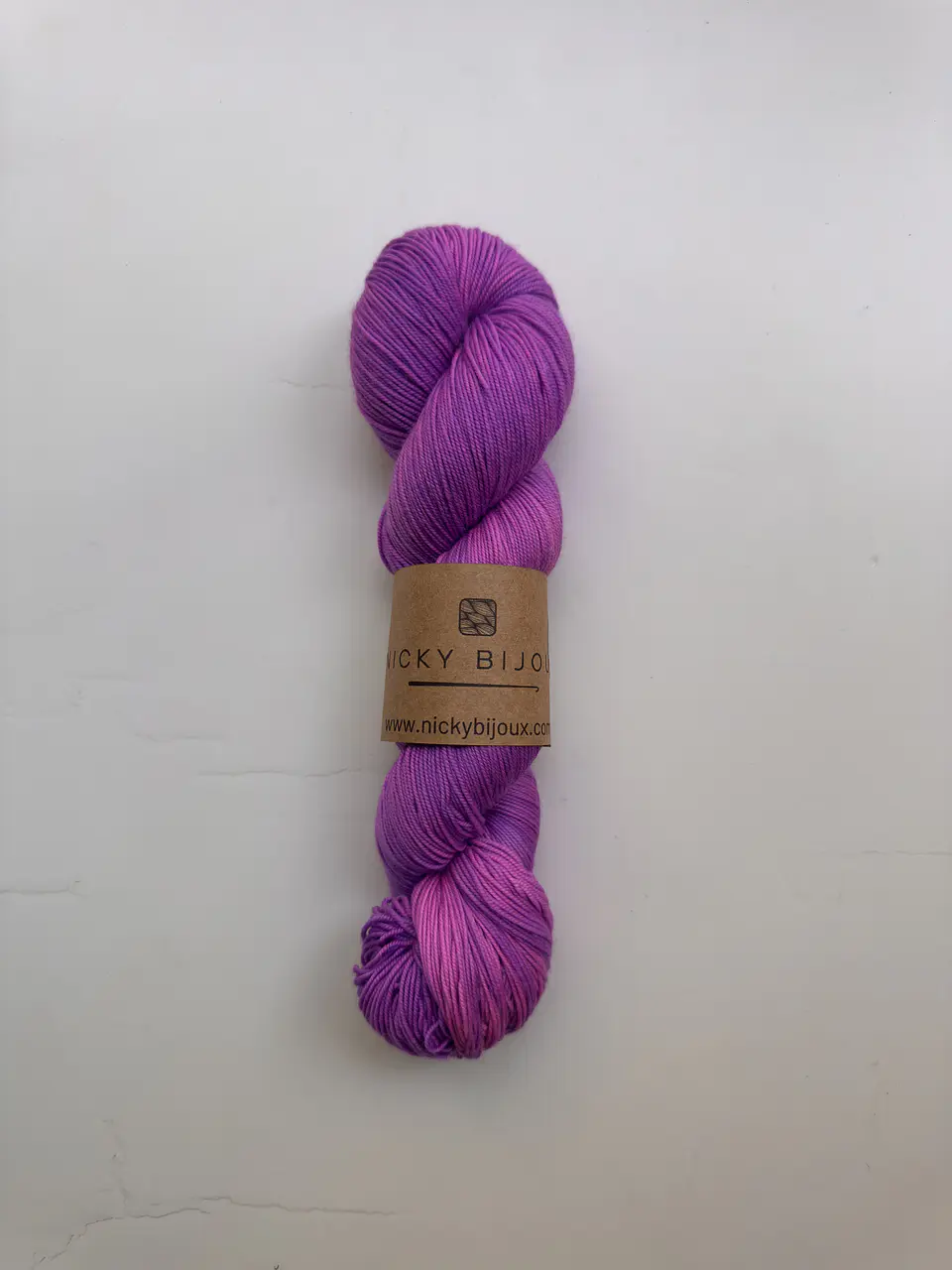 Merino Bijoux Fingering  - Purple Pop Flúor  1