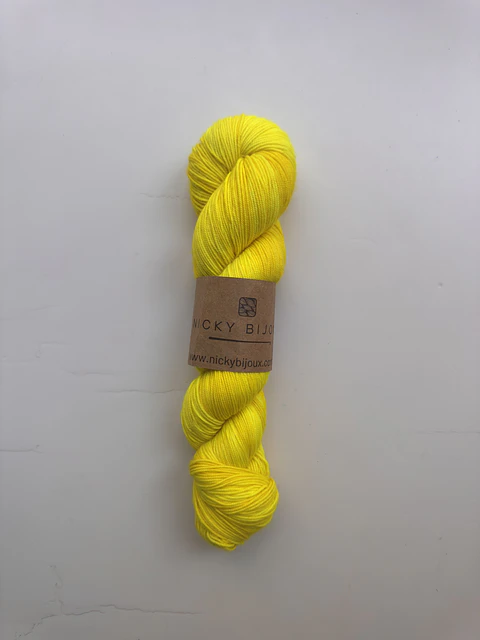 Merino Bijoux Fingering - Luminosa Flúor