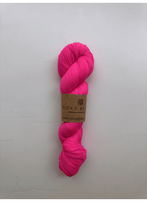 Merino Bijoux Fingering - Barbie Flúor 