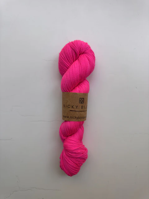 Merino Bijoux Fingering - Barbie Flúor 