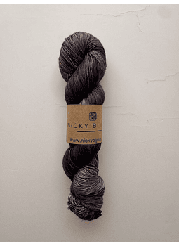 Merino Bijoux Fingering - House Of Dragon 