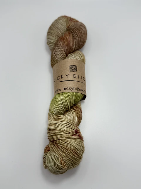 Merino Bijoux Fingering - Totoras 