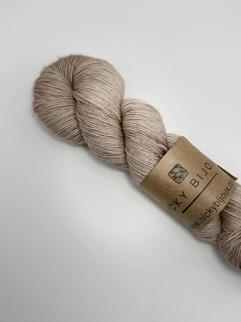 Merino Bijoux Fingering - Avellana 2