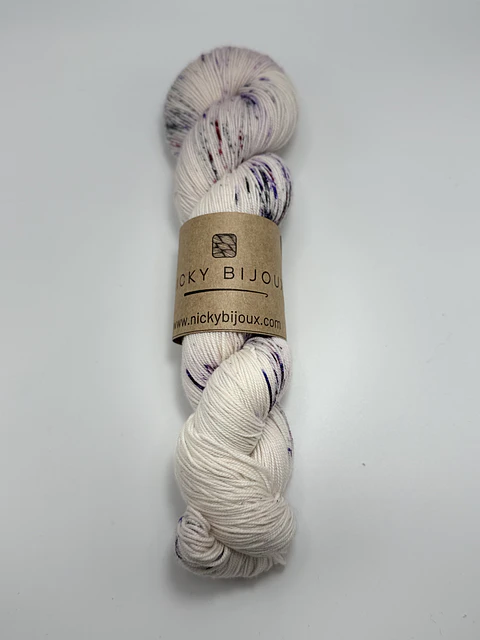 Merino Bijoux Fingering - Susurro de Medianoche